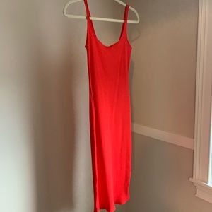 Small red ribbed midi dress